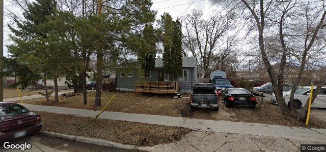 Photo of 172 Berrydale Avenue in Winnipeg, Manitoba