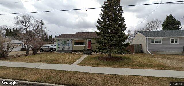 Larawan ng 178 Berrydale Avenue sa Winnipeg, Manitoba