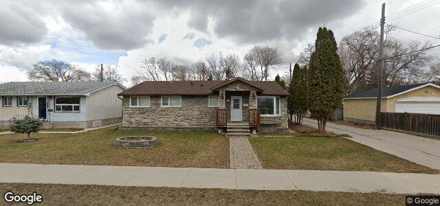 Larawan ng 179 Berrydale Avenue sa Winnipeg, Manitoba