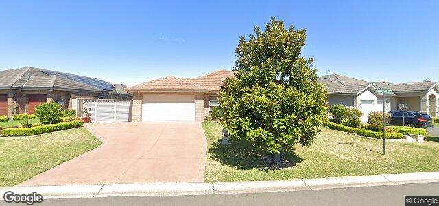 Larawan ng 18 Wingham Avenue sa Winnipeg, Manitoba