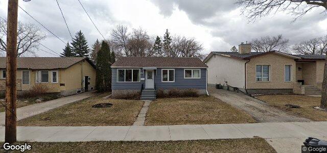 Larawan ng 194 Berrydale Avenue sa Winnipeg, Manitoba