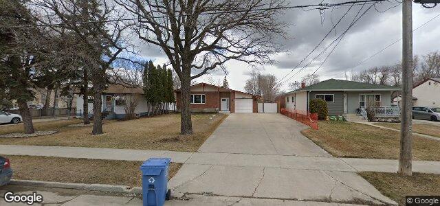 Larawan ng 205 Hindley Avenue sa Winnipeg, Manitoba