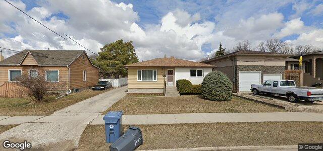 Larawan ng 215 Worthington Avenue sa Winnipeg, Manitoba