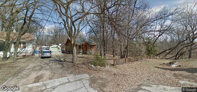 Larawan ng 241 Worthington Avenue sa Winnipeg, Manitoba