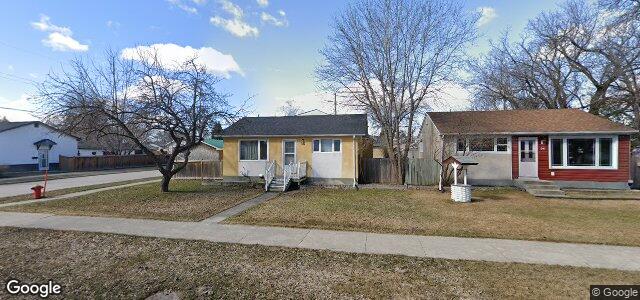 Larawan ng 96 Clayton Drive sa Winnipeg, Manitoba