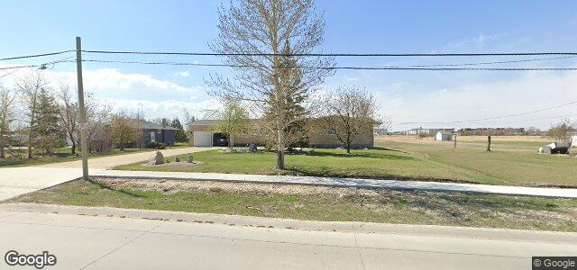 Larawan ng 1210 Templeton Avenue sa Winnipeg, Manitoba