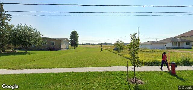 Larawan ng 1214 Templeton Avenue sa Winnipeg, Manitoba