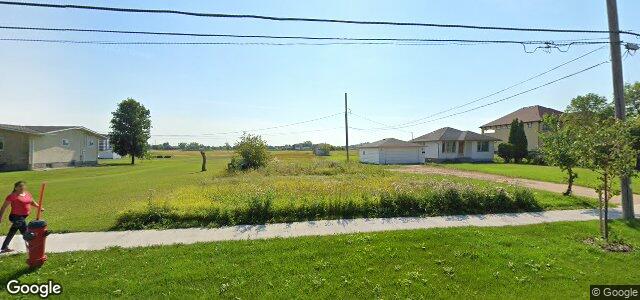 Larawan ng 1218 Templeton Avenue sa Winnipeg, Manitoba