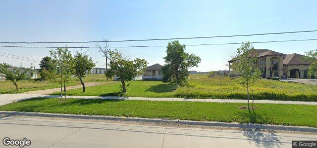 Larawan ng 1224 Templeton Avenue sa Winnipeg, Manitoba