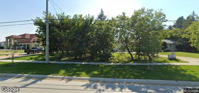 Larawan ng 1242 Templeton Avenue sa Winnipeg, Manitoba