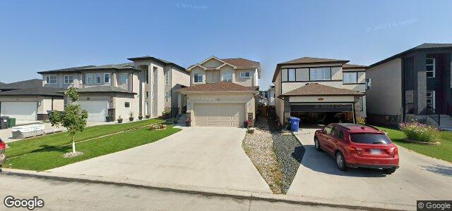 Larawan ng 15 Tennant Gate sa Winnipeg, Manitoba