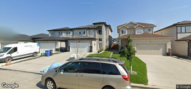 Larawan ng 19 Tennant Gate sa Winnipeg, Manitoba