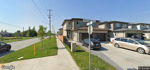 Larawan ng 2 Daylan Marshall Gate sa Winnipeg, Manitoba