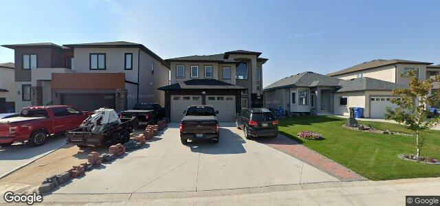 Larawan ng 205 Tennant Gate sa Winnipeg, Manitoba