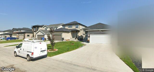 Larawan ng 43 Tennant Gate sa Winnipeg, Manitoba