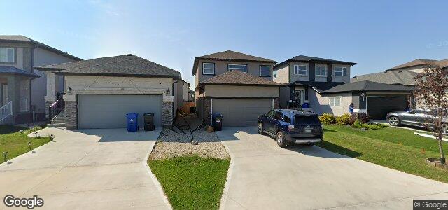 Larawan ng 44 Tennant Gate sa Winnipeg, Manitoba