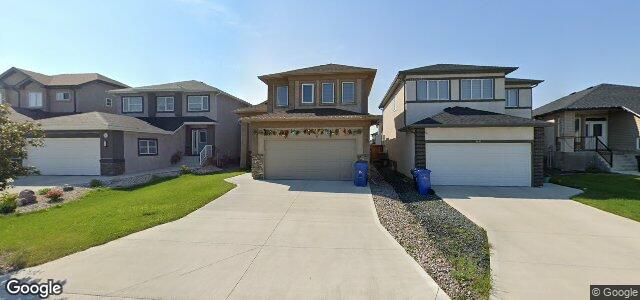 Larawan ng 64 Tennant Gate sa Winnipeg, Manitoba