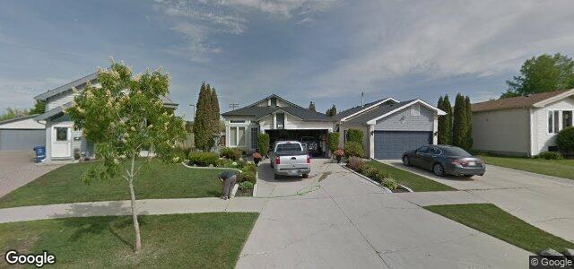 Larawan ng 103 Dobrinsky Drive sa Winnipeg, Manitoba