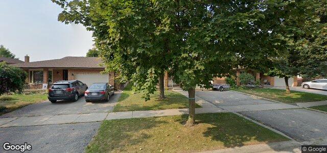 Larawan ng 107 Oakhurst Crescent sa Winnipeg, Manitoba