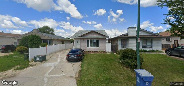 Larawan ng 11 Bender Bay sa Winnipeg, Manitoba