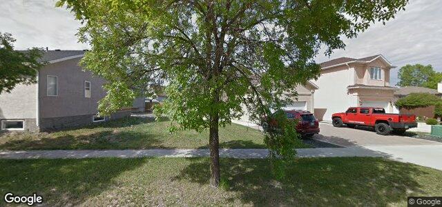 Larawan ng 12 Simkin Drive sa Winnipeg, Manitoba