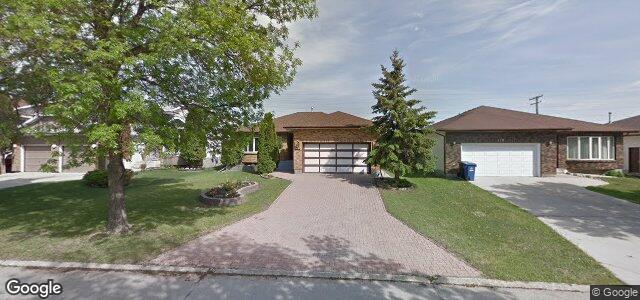 Larawan ng 123 Simkin Drive sa Winnipeg, Manitoba
