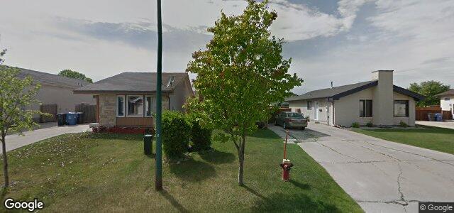 Larawan ng 14 Dobrinsky Drive sa Winnipeg, Manitoba