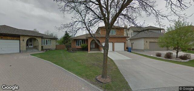 Larawan ng 15 Oakburn Place sa Winnipeg, Manitoba