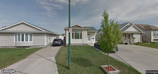 Larawan ng 154 Dobrinsky Drive sa Winnipeg, Manitoba