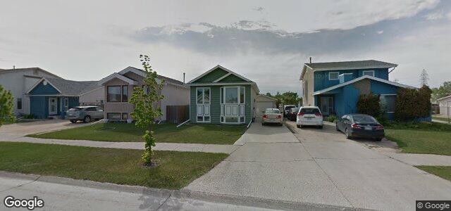 Larawan ng 155 Dobrinsky Drive sa Winnipeg, Manitoba