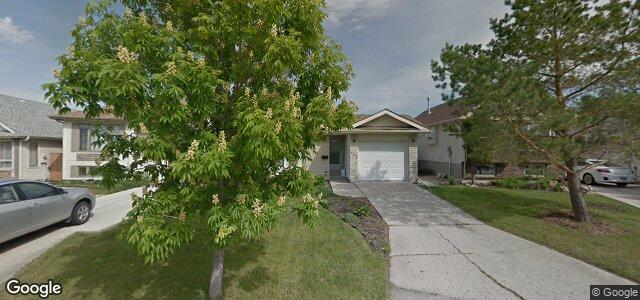 Larawan ng 166 Dobrinsky Drive sa Winnipeg, Manitoba