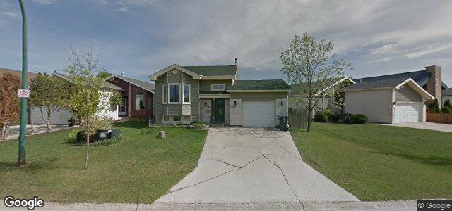 Larawan ng 194 Dobrinsky Drive sa Winnipeg, Manitoba