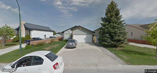 Larawan ng 206 Dobrinsky Drive sa Winnipeg, Manitoba