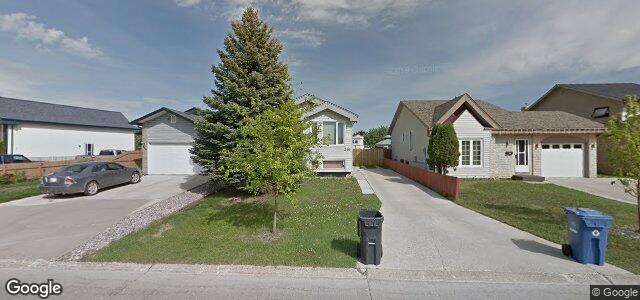 Photo of 210 Dobrinsky Drive in Winnipeg, Manitoba
