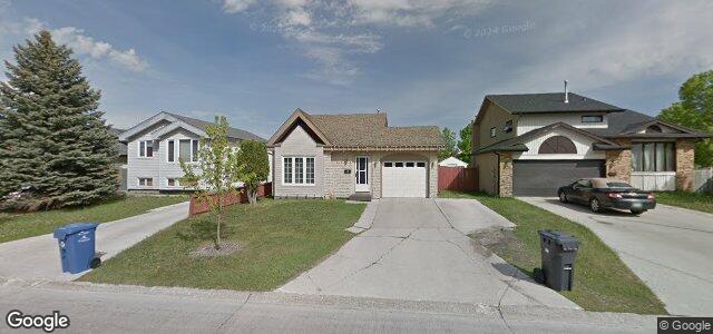 Larawan ng 218 Dobrinsky Drive sa Winnipeg, Manitoba
