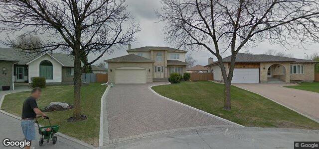 Larawan ng 23 Oakburn Place sa Winnipeg, Manitoba