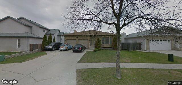 Larawan ng 28 Willowood Road sa Winnipeg, Manitoba