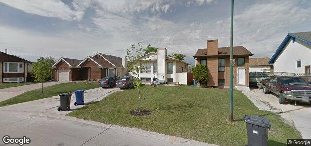 Larawan ng 30 Dobrinsky Drive sa Winnipeg, Manitoba