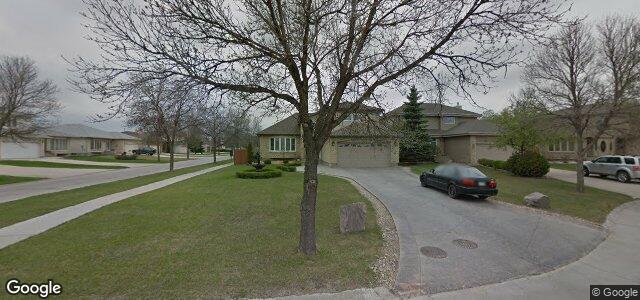 Larawan ng 31 Oakstone Place sa Winnipeg, Manitoba