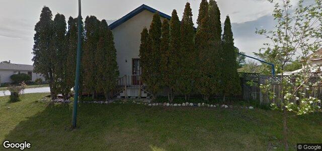 Larawan ng 38 Dobrinsky Drive sa Winnipeg, Manitoba