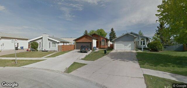 Larawan ng 47 Dobrinsky Drive sa Winnipeg, Manitoba