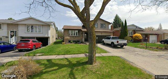Larawan ng 52 Oakhurst Crescent sa Winnipeg, Manitoba