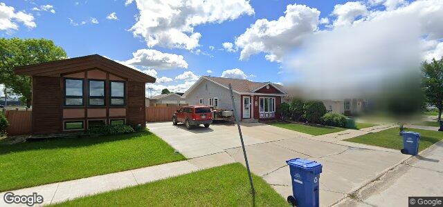 Larawan ng 6 Bender Bay sa Winnipeg, Manitoba