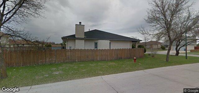 Larawan ng 66 Stardust Crescent sa Winnipeg, Manitoba