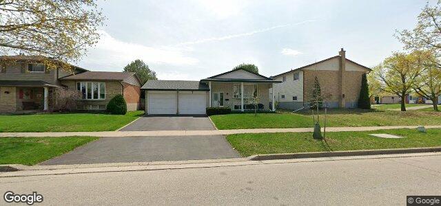 Larawan ng 7 Oakhurst Crescent sa Winnipeg, Manitoba
