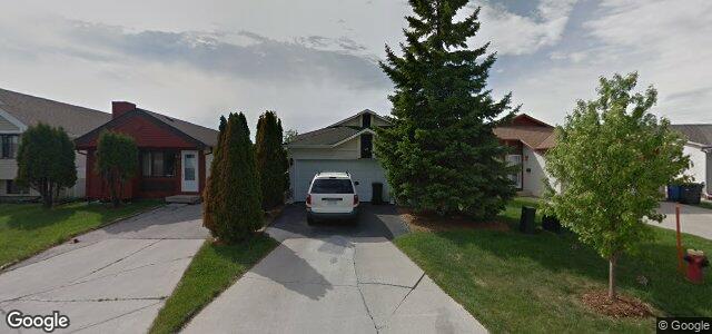 Larawan ng 90 Dobrinsky Drive sa Winnipeg, Manitoba