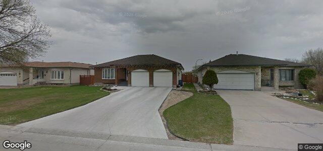 Larawan ng 90 Stardust Crescent sa Winnipeg, Manitoba