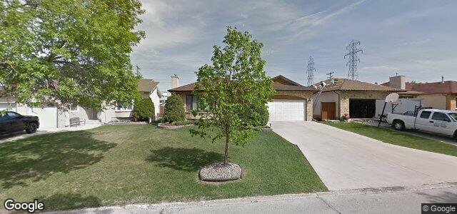 Larawan ng 99 Simkin Drive sa Winnipeg, Manitoba