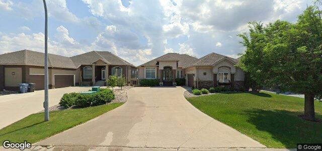 Photo of 10 Castle Ridge Drive in Winnipeg, Manitoba