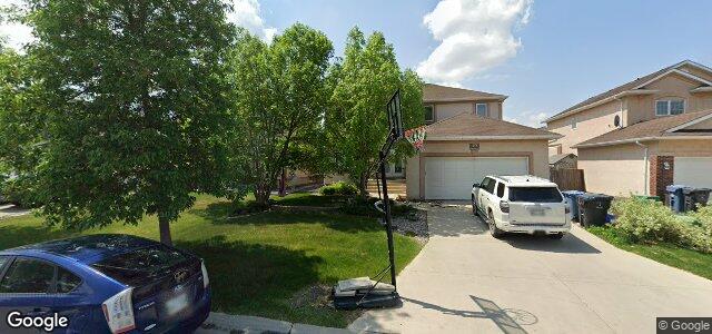 Larawan ng 10 Powder Ridge Drive sa Winnipeg, Manitoba